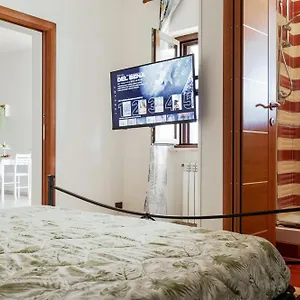 https://villa-vista-mare.it-romehotels.com